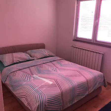 Holiday Bosnian Rose Holiday home Vitez